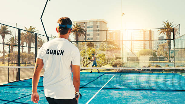Une entreprise construction terrain de tennis s’occupe-t-elle des démarches administratives et autorisations ?