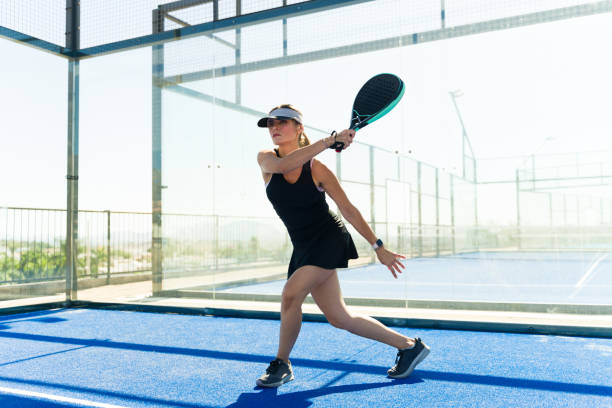 Construction terrain de padel : comment éviter les surcoûts lors de votre projet ?