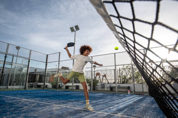 Quelles questions poser à un constructeur court de padel avant de lancer un projet de construction ?